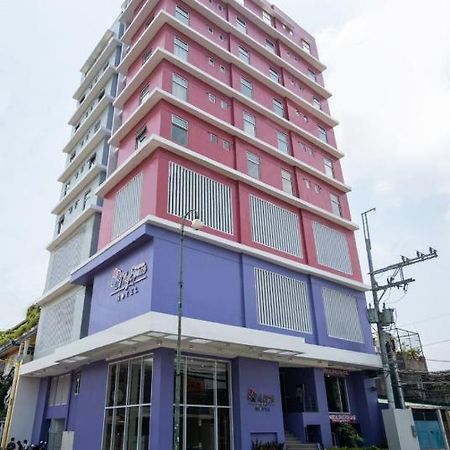 Myspace Hotel Comembo Taguig Kültér fotó