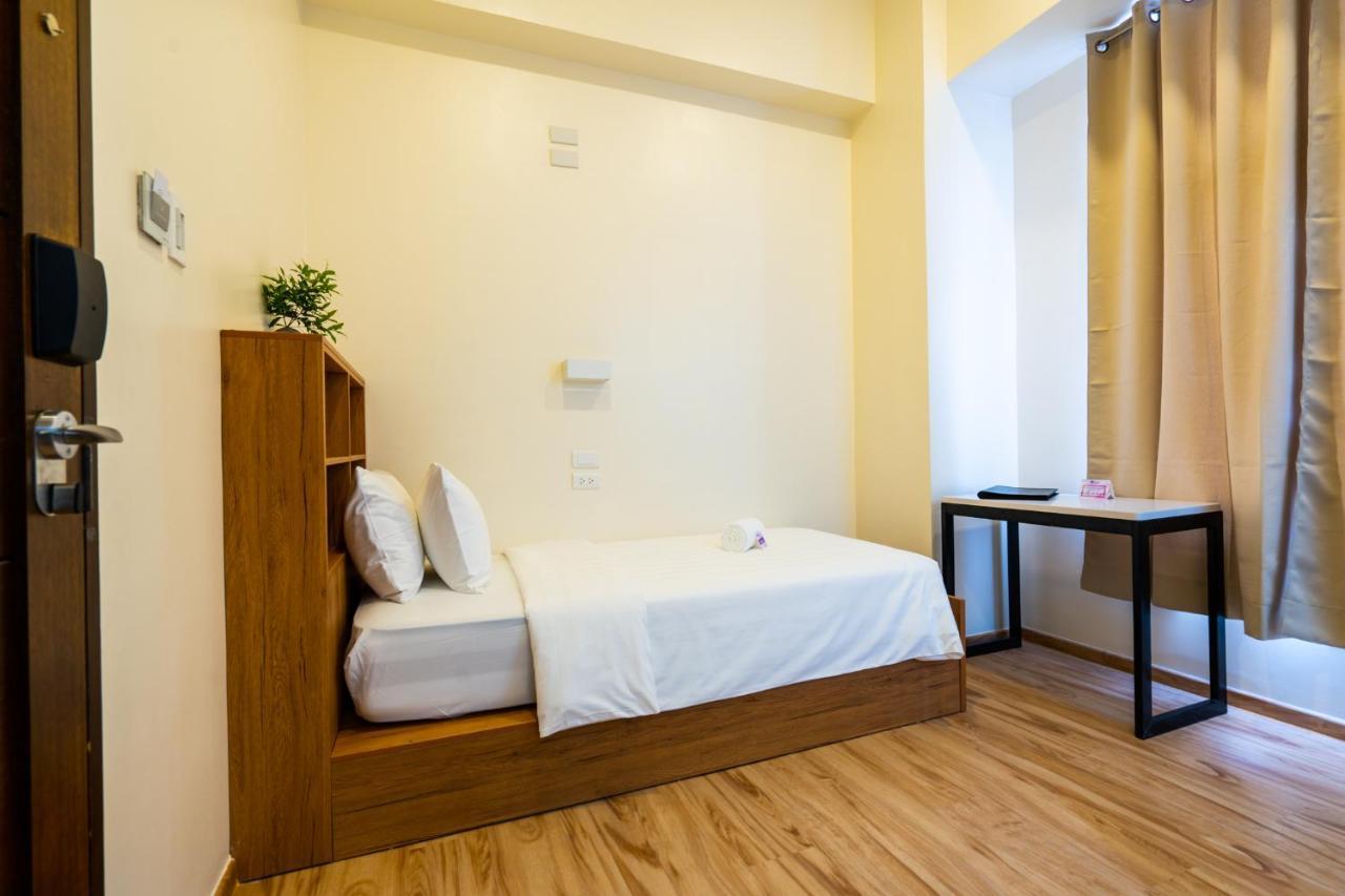 Myspace Hotel Comembo Taguig Kültér fotó